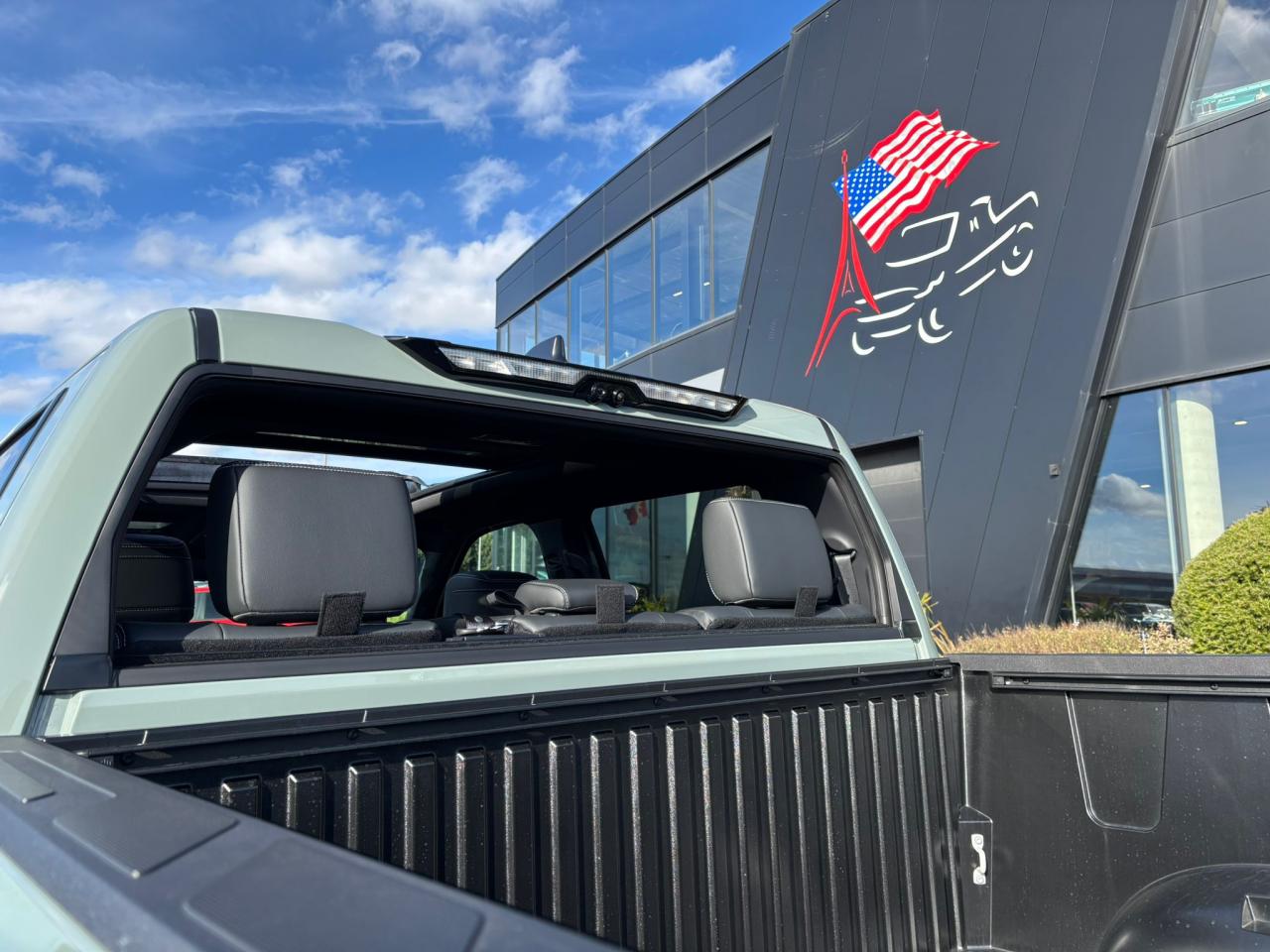 TOYOTA TUNDRA CREWMAX LIMITED TRD OFF ROAD