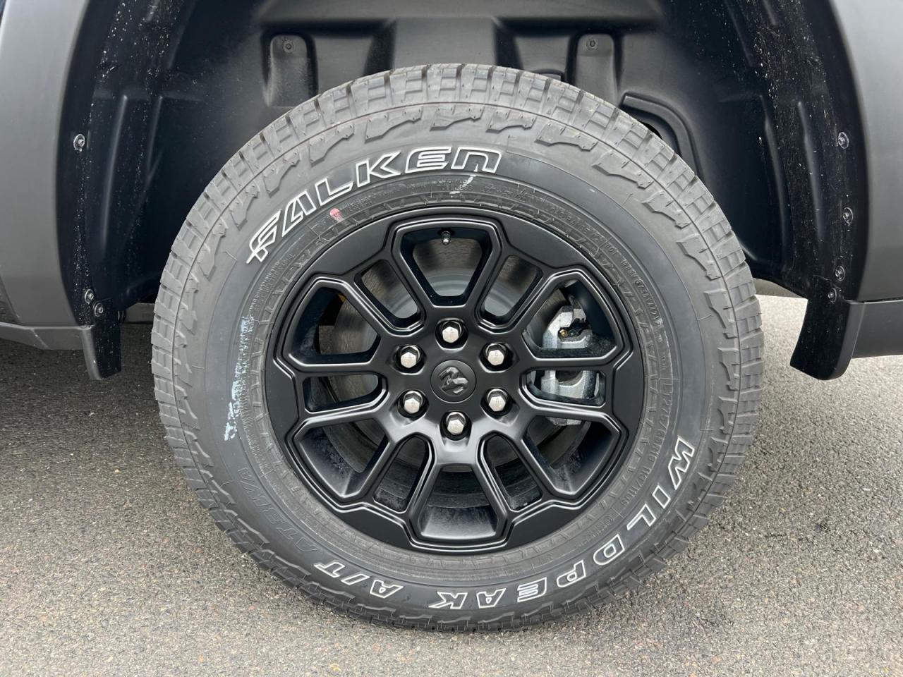 DODGE RAM 1500 CREW CAB REBEL AIR