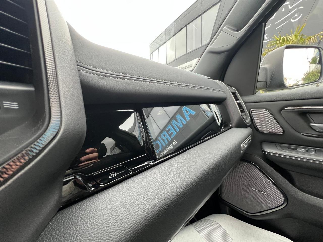 DODGE RAM 1500 CREW CAB REBEL AIR