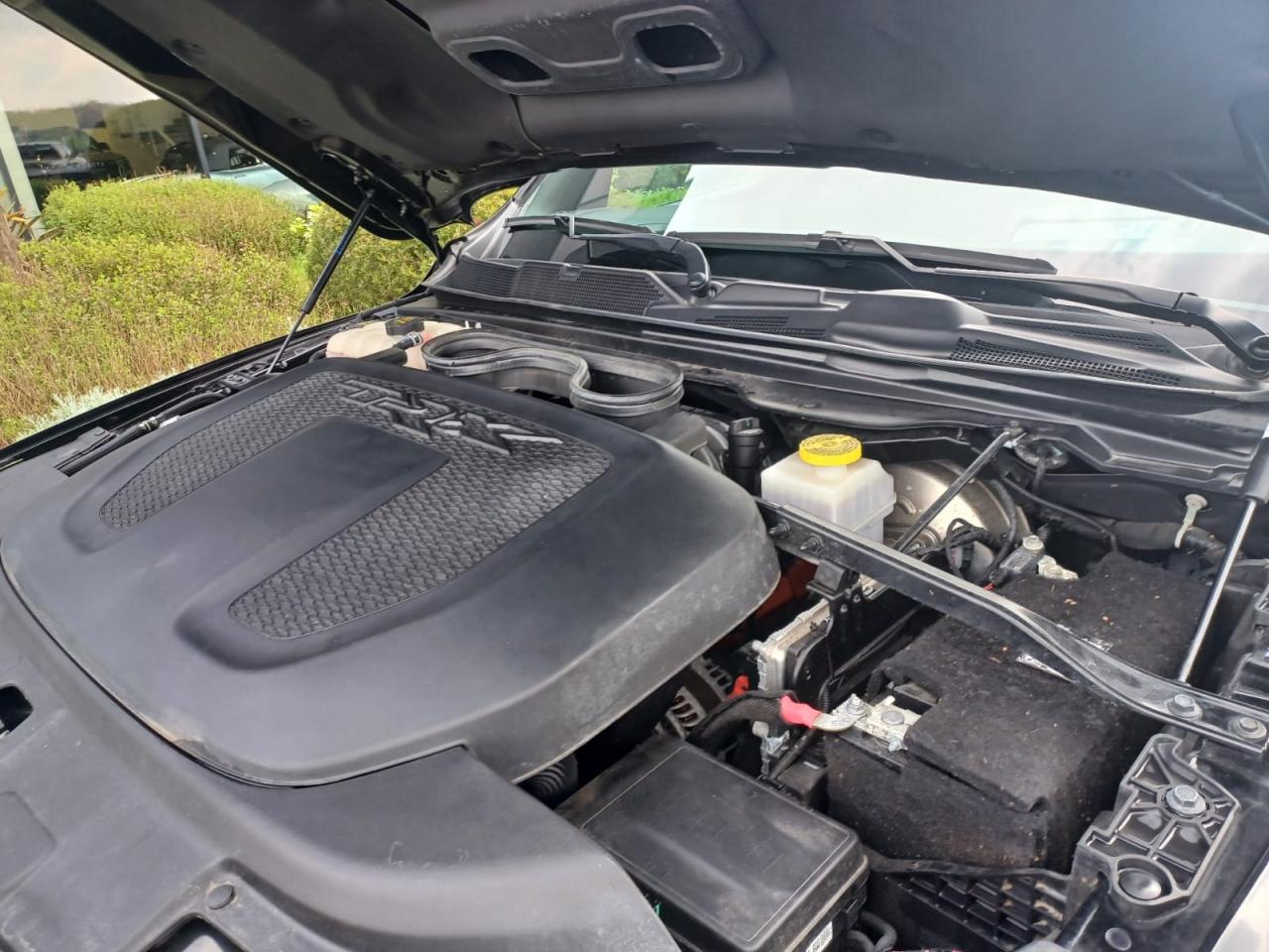 DODGE RAM 1500 CREW CAB TRX 6.2L V8