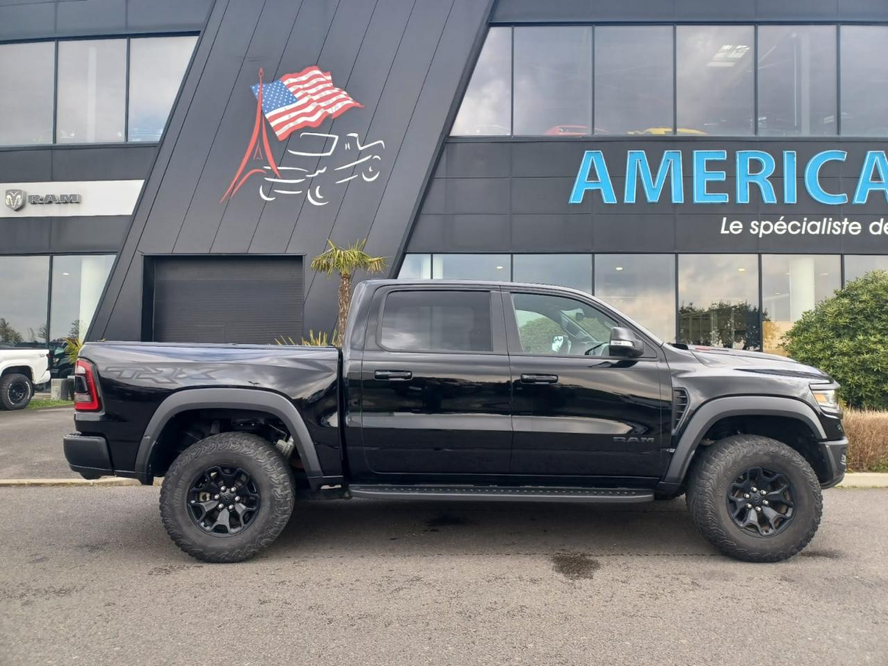 DODGE RAM 1500 CREW CAB TRX 6.2L V8