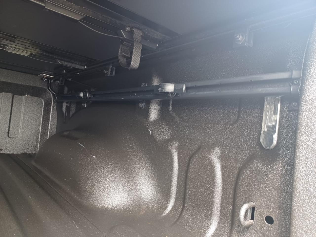 DODGE RAM 1500 CREW CAB TRX 6.2L V8