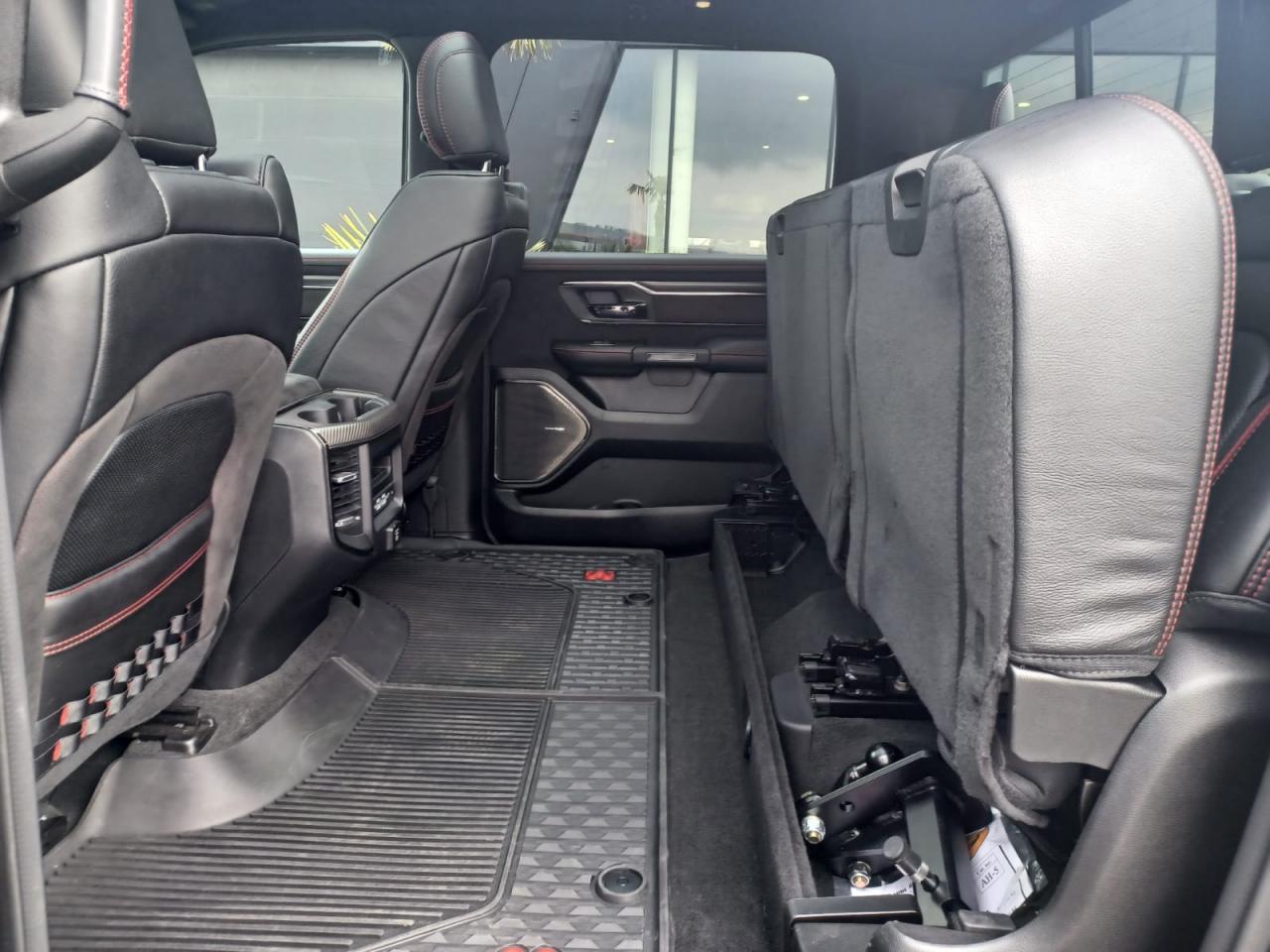 DODGE RAM 1500 CREW CAB TRX 6.2L V8