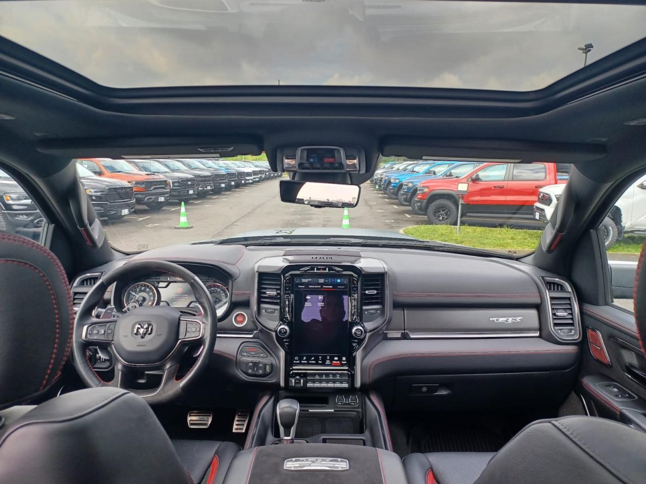 DODGE RAM 1500 CREW CAB TRX 6.2L V8