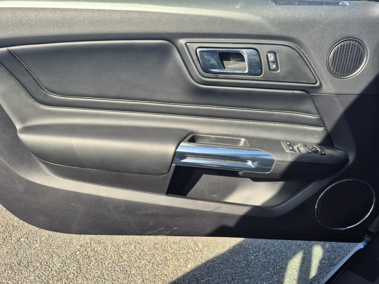 FORD MUSTANG BULLITT V8 5.0L