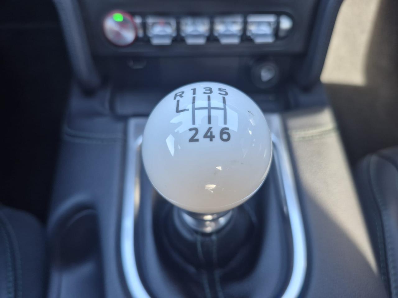 FORD MUSTANG BULLITT V8 5.0L