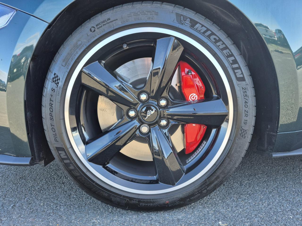 FORD MUSTANG BULLITT V8 5.0L