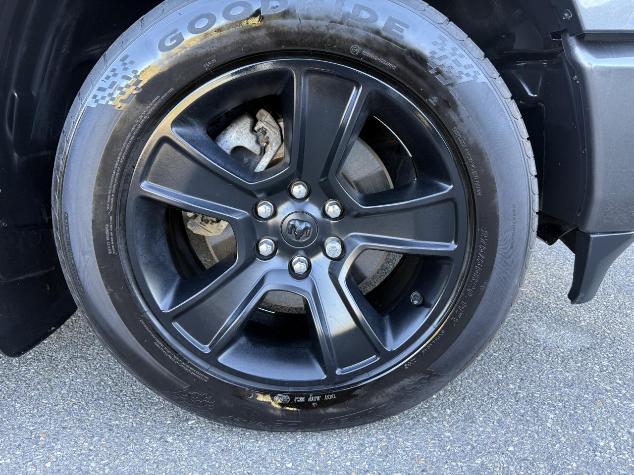 DODGE RAM 1500 CREW LARAMIE SPORT G/T