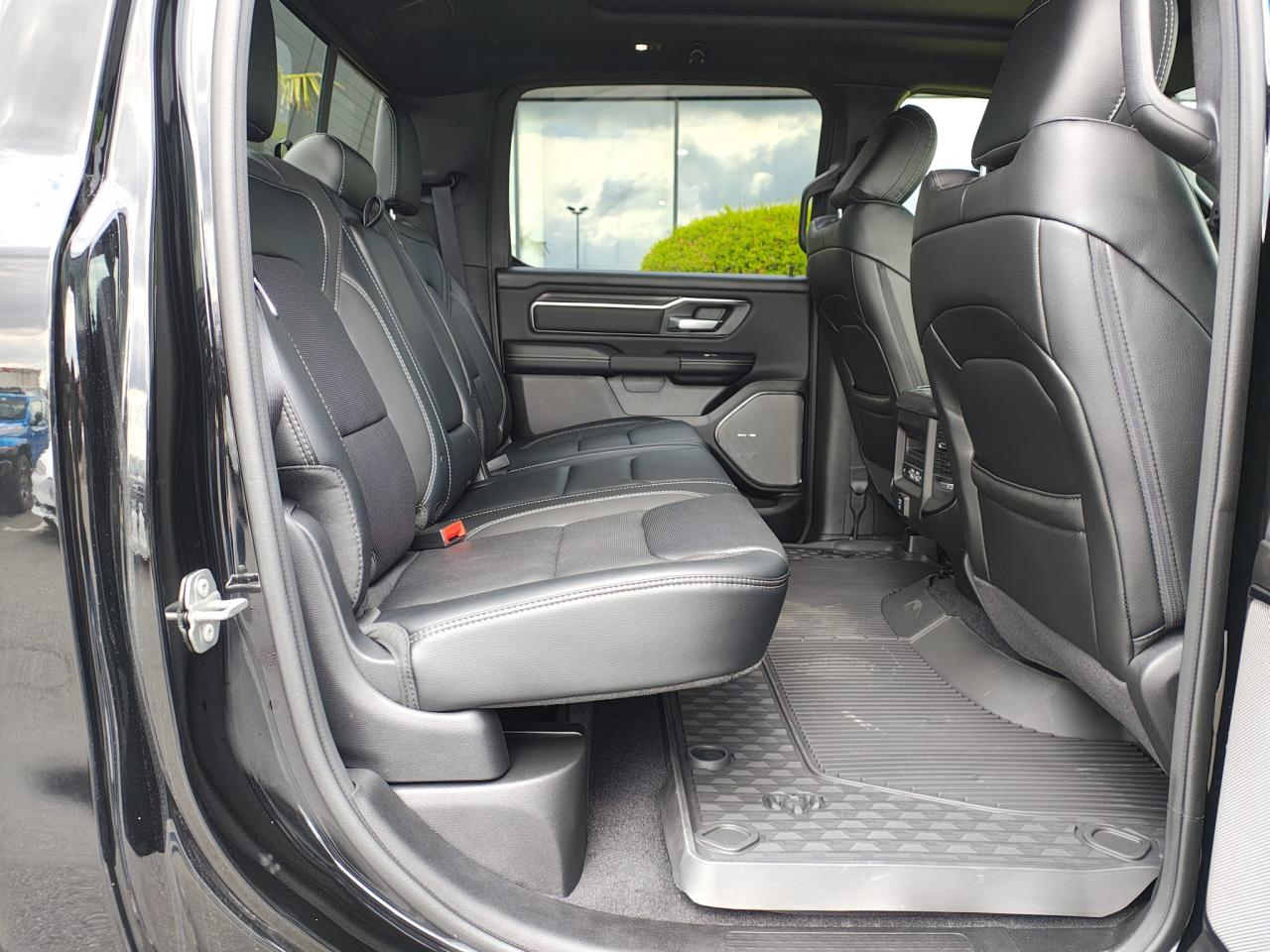 DODGE RAM 1500 CREW CAB REBEL
