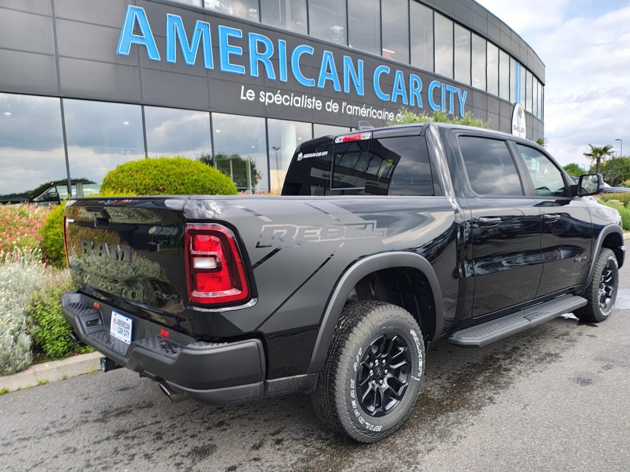 DODGE RAM 1500 CREW CAB REBEL