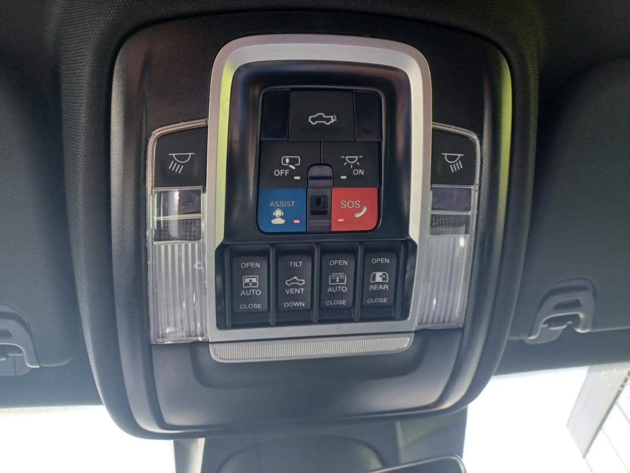 DODGE RAM TRX LUNAR edition V8 6.2L