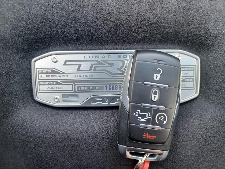 DODGE RAM TRX LUNAR edition V8 6.2L