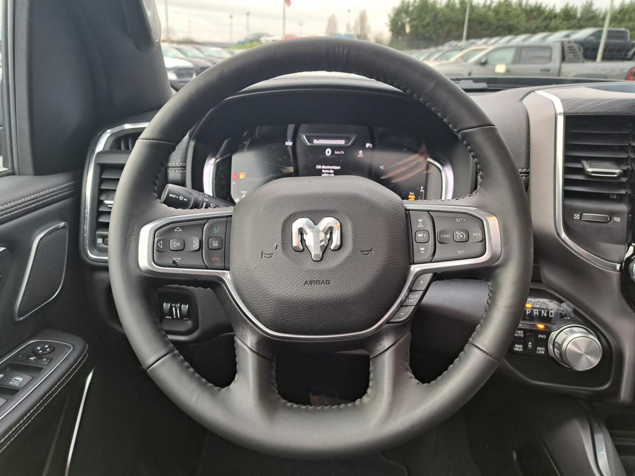 DODGE RAM 1500 CREW LARAMIE SPORT NIGHT EDITION