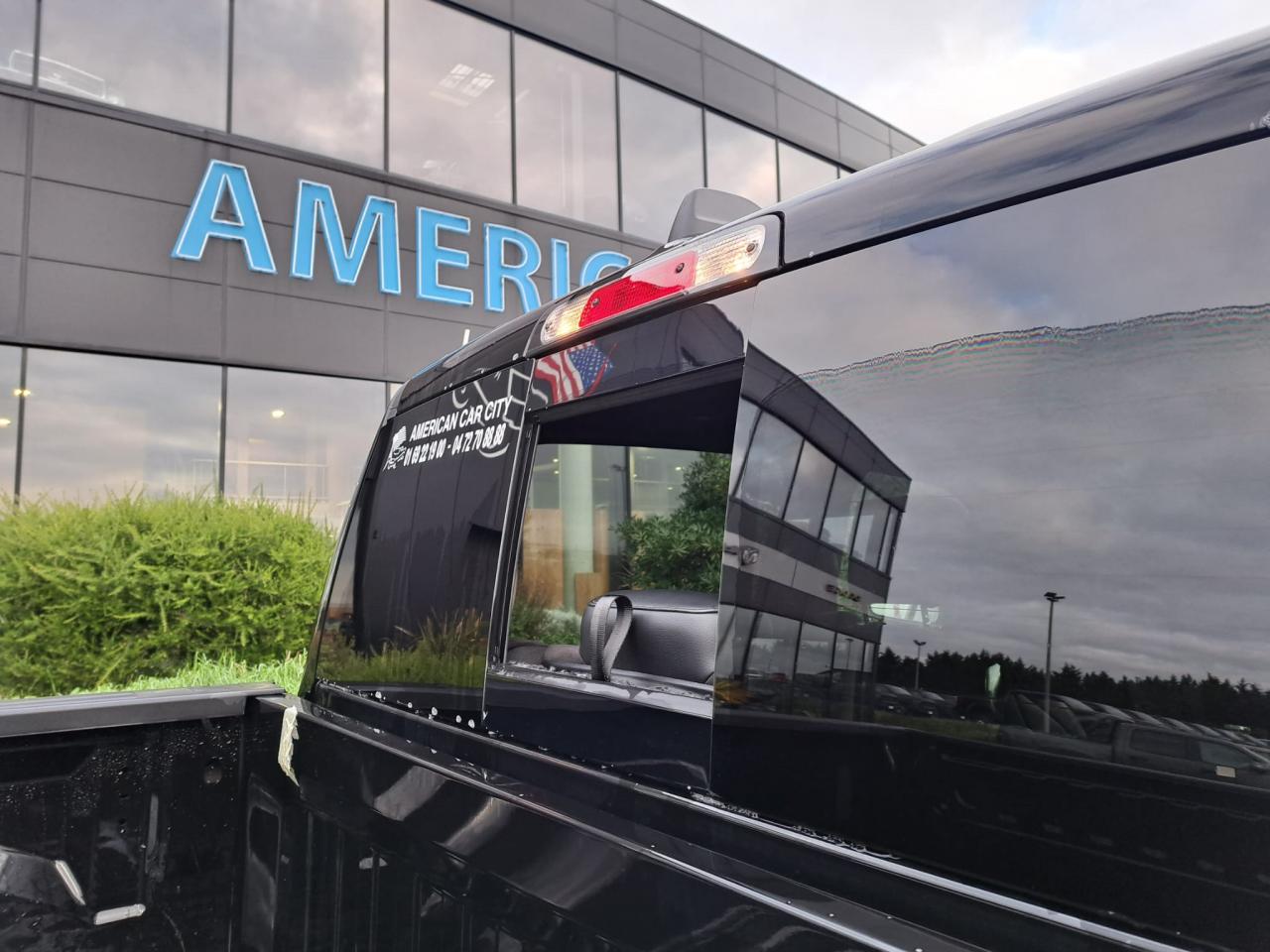 DODGE RAM 1500 CREW LARAMIE SPORT NIGHT EDITION