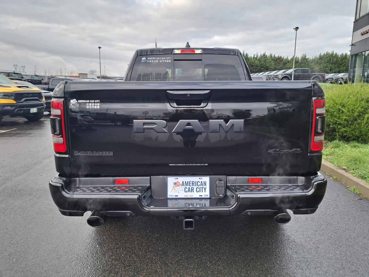 DODGE RAM 1500 CREW LARAMIE SPORT NIGHT EDITION