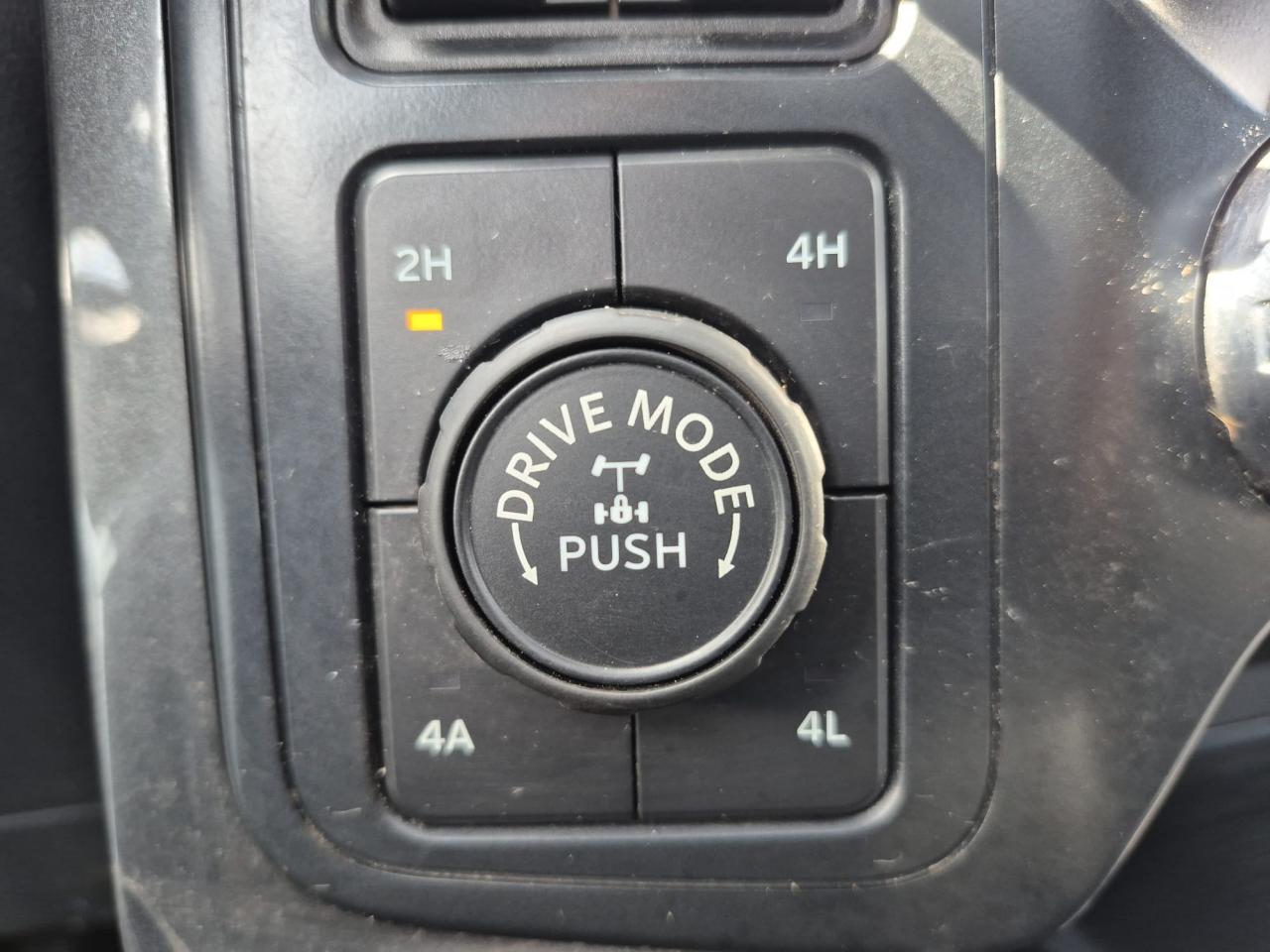 FORD F150 Supercrew LARIAT Sport 4x4 V8 5.0 Flexfuel
