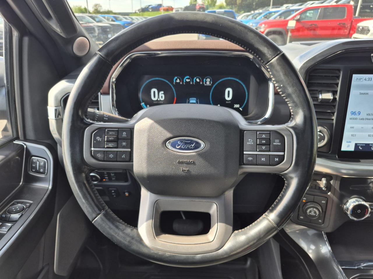 FORD F150 Supercrew LARIAT Sport 4x4 V8 5.0 Flexfuel