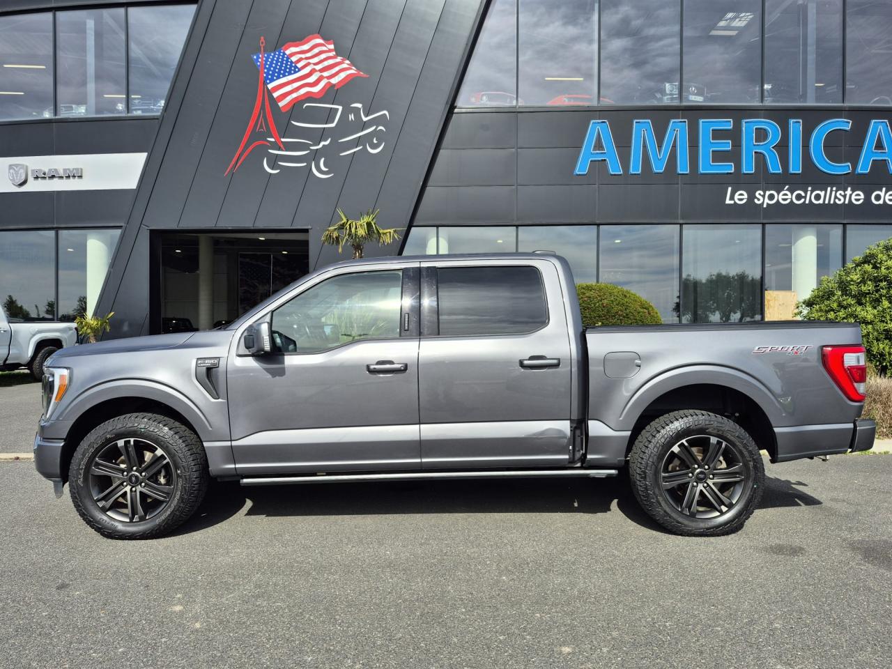 FORD F150 Supercrew LARIAT Sport 4x4 V8 5.0 Flexfuel