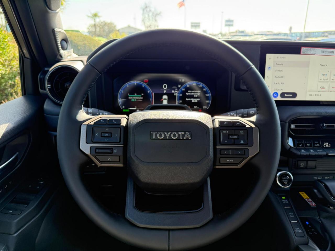 TOYOTA LAND CRUISER 4WD WAGON HYBRID