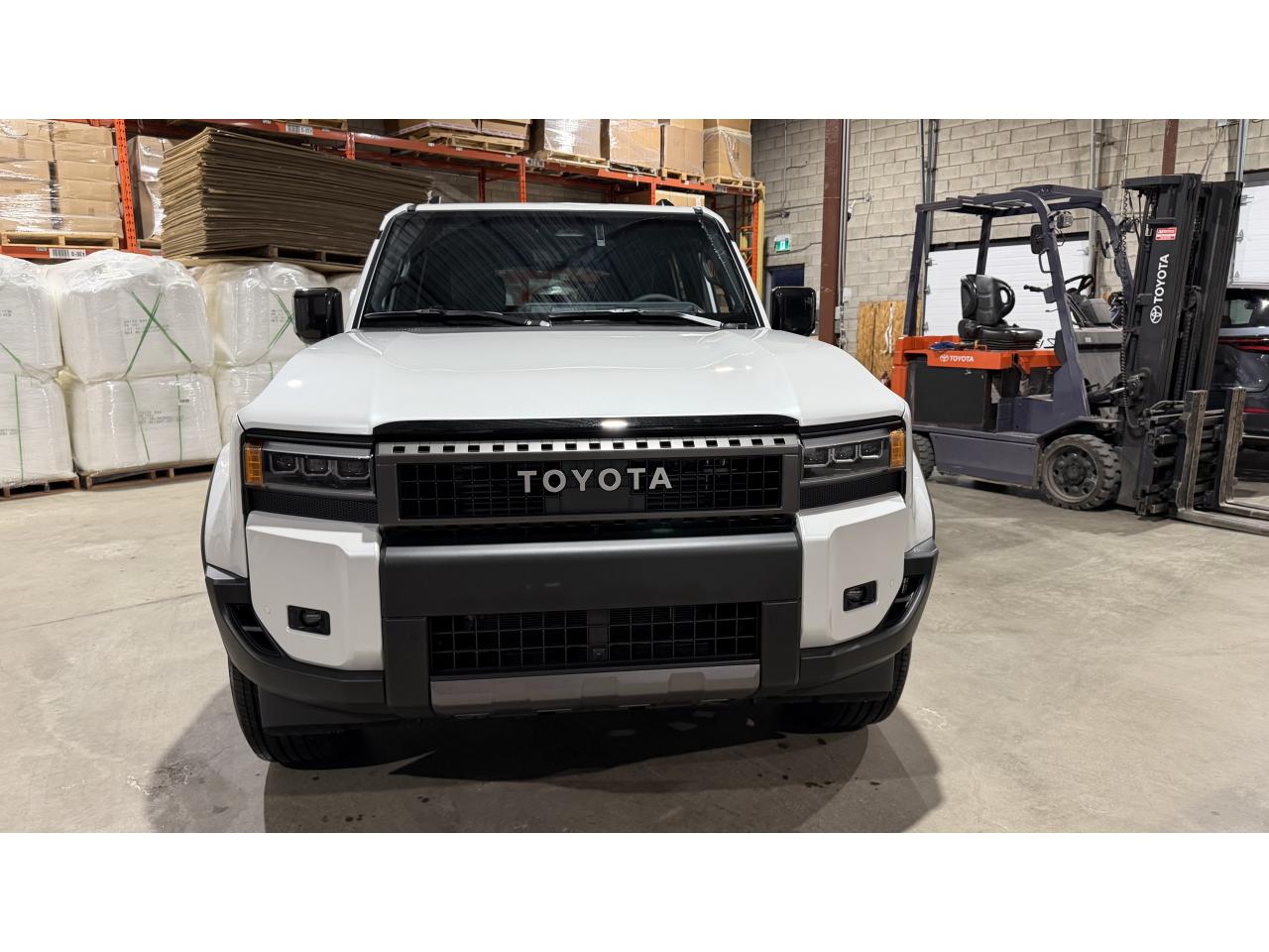 TOYOTA LAND CRUISER 4WD WAGON HYBRID