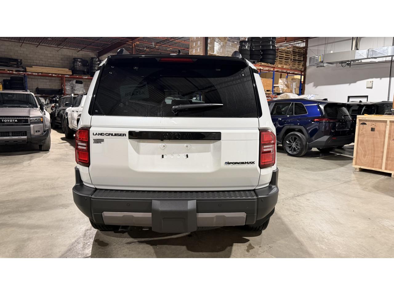 TOYOTA LAND CRUISER 4WD WAGON HYBRID