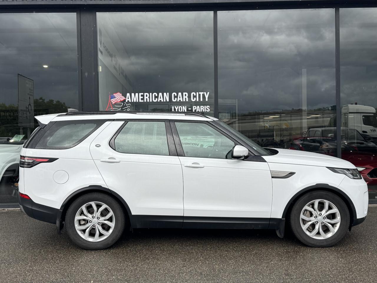 LAND ROVER DISCOVERY SE SDV6