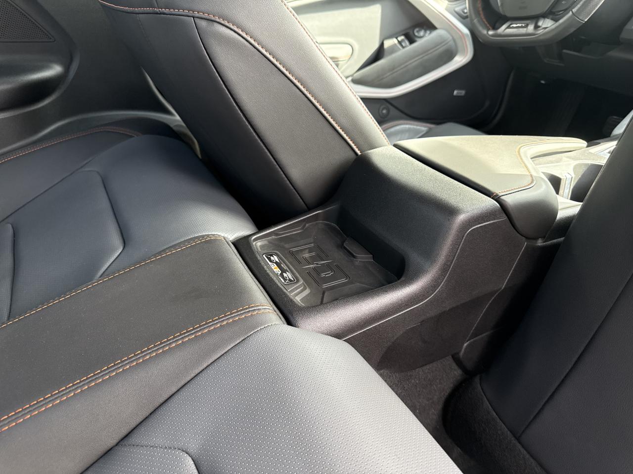 CHEVROLET CAMARO Coupé V8 6.2L Edition Fifty 50ème Anniversaire - Malus Payé