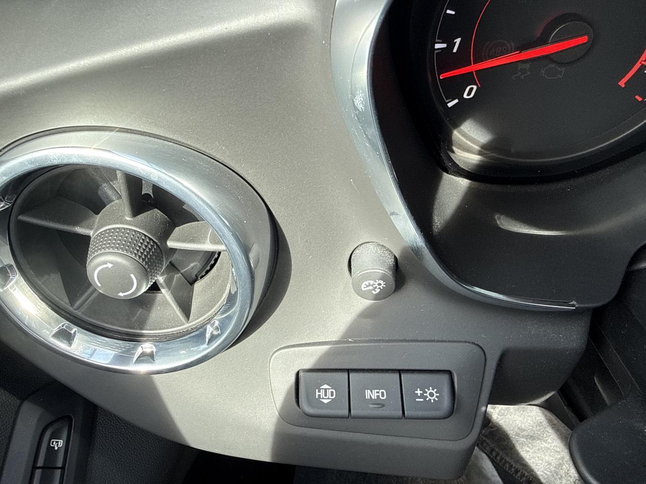 CHEVROLET CAMARO Coupé V8 6.2L Edition Fifty 50ème Anniversaire - Malus Payé