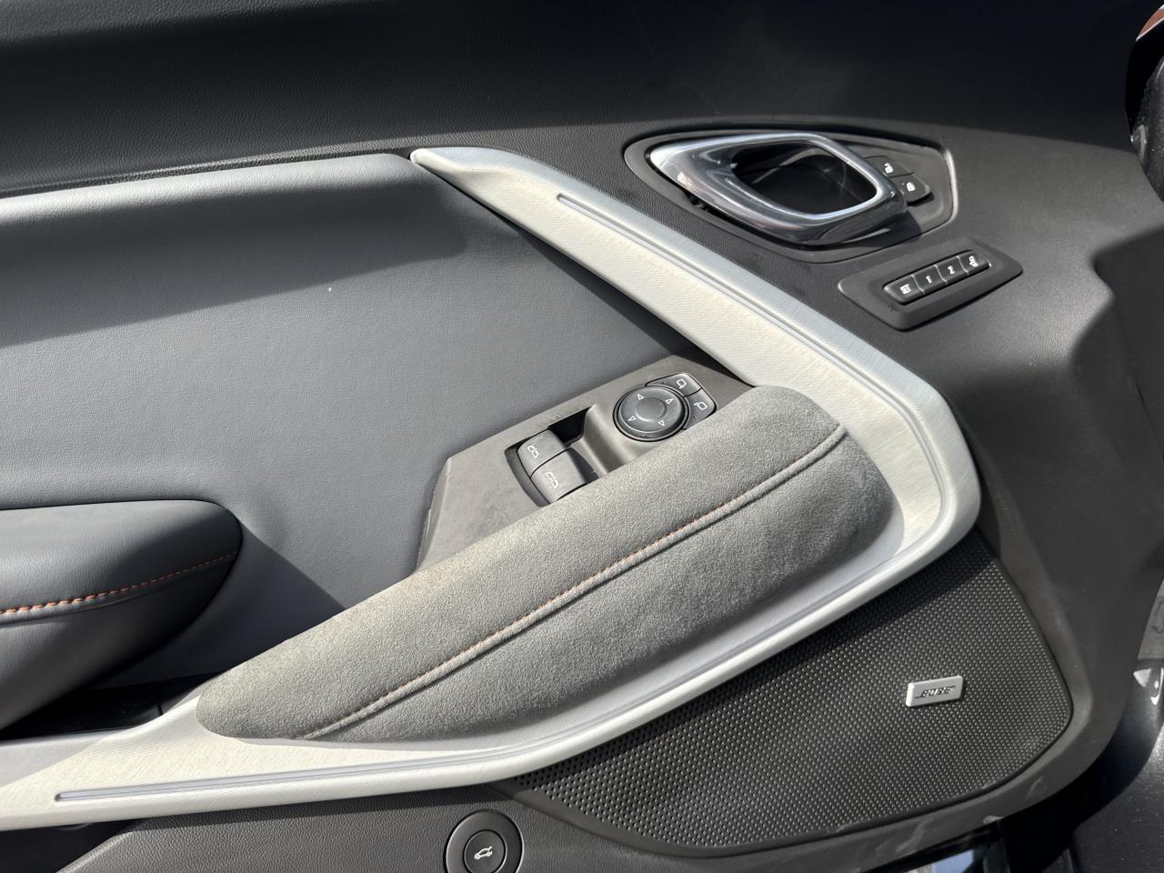 CHEVROLET CAMARO Coupé V8 6.2L Edition Fifty 50ème Anniversaire - Malus Payé