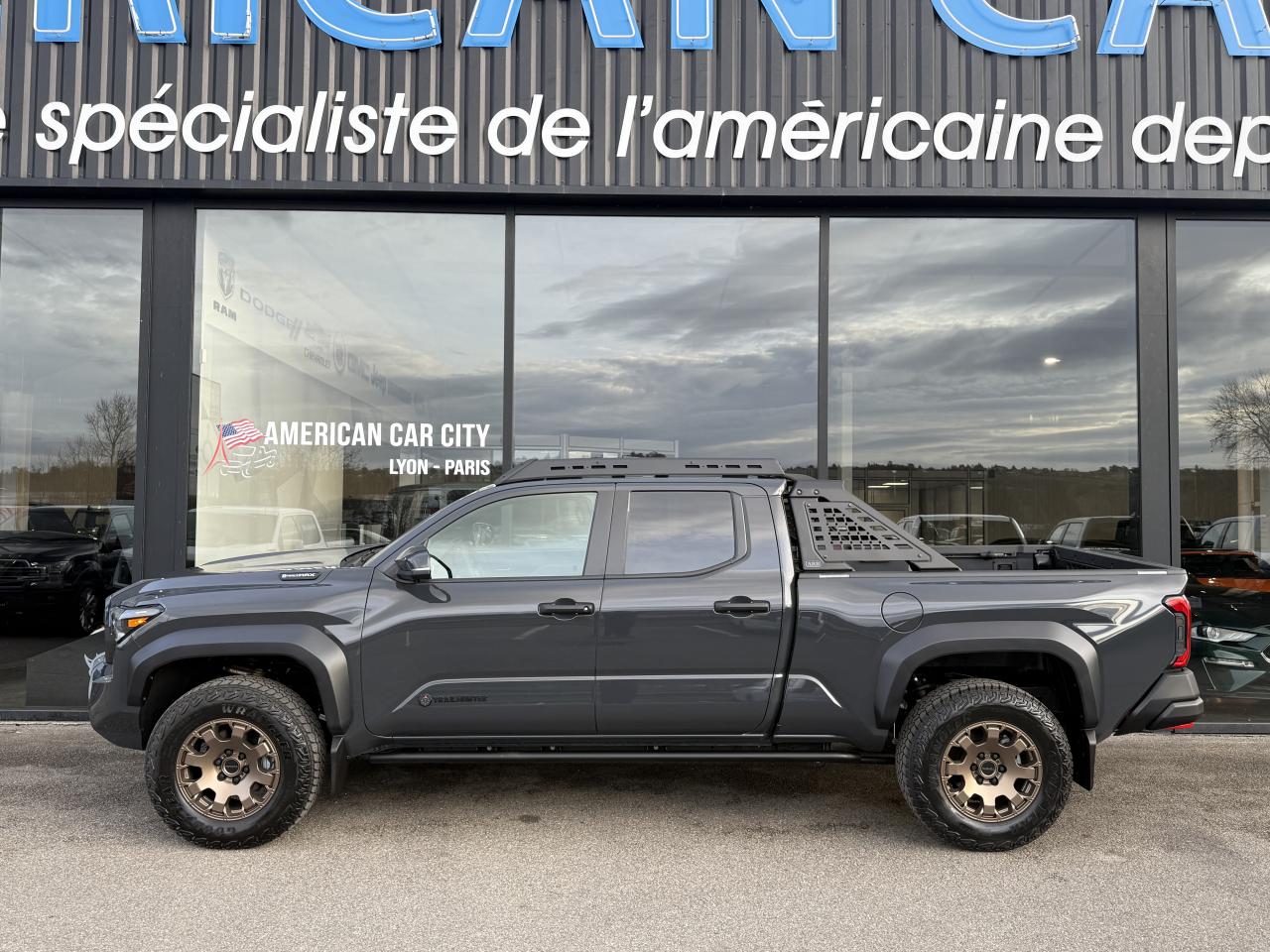 TOYOTA TACOMA 4X4 Double Cab Hybrid Trailhunter