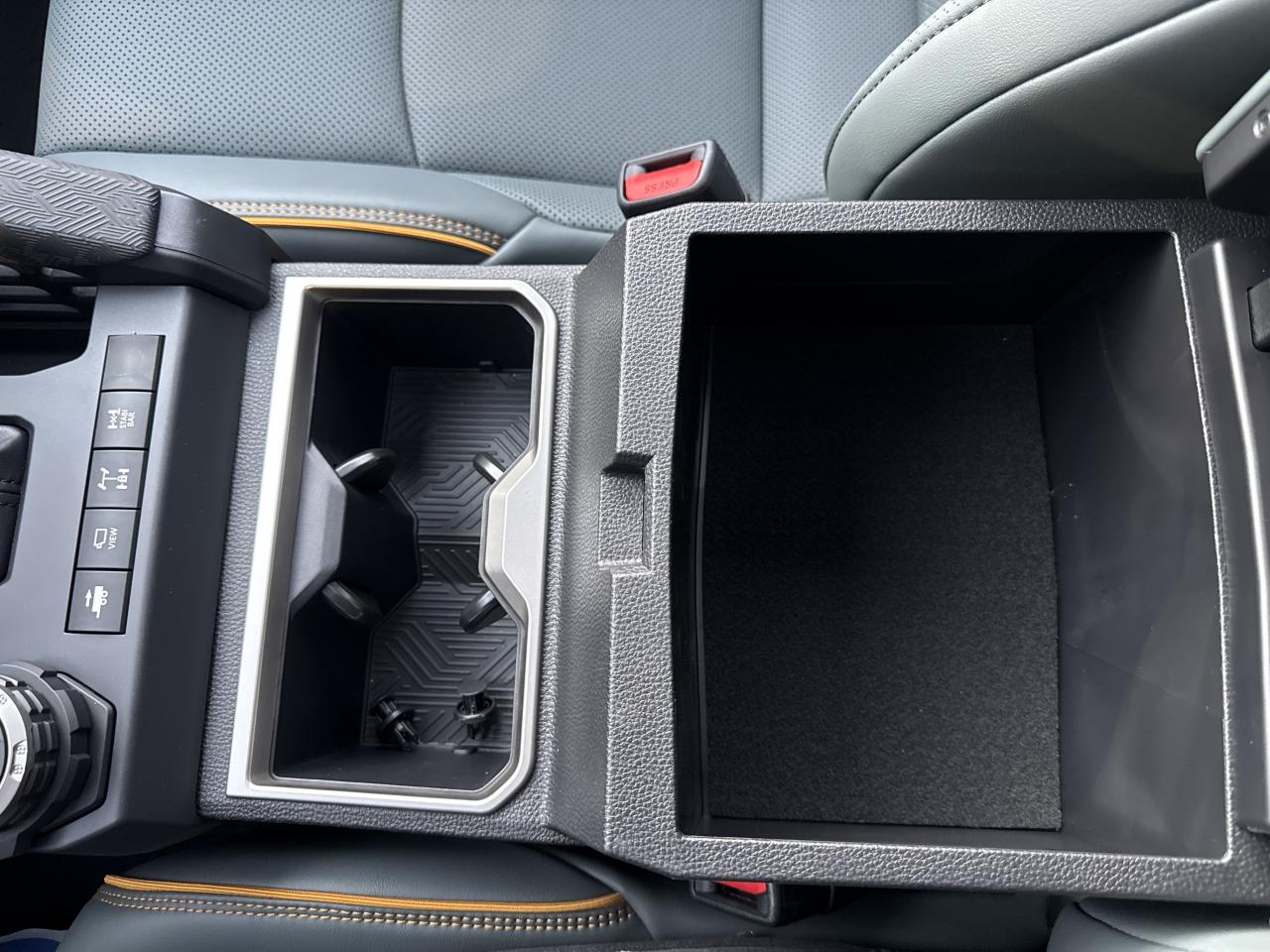 TOYOTA TACOMA 4X4 Double Cab Hybrid Trailhunter