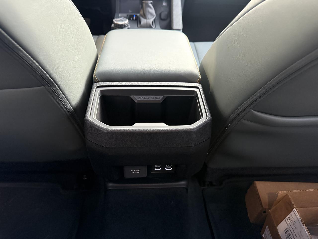 TOYOTA TACOMA 4X4 Double Cab Hybrid Trailhunter