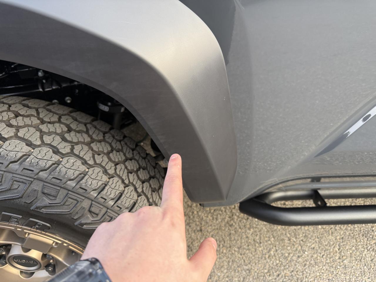 TOYOTA TACOMA 4X4 Double Cab Hybrid Trailhunter