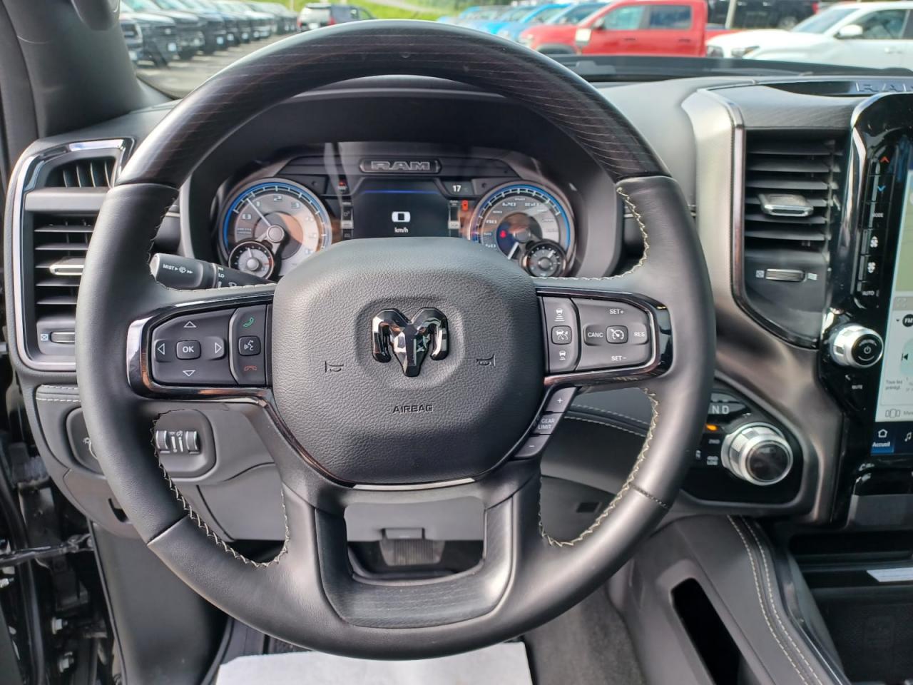 DODGE RAM 1500 CREW LIMITED NIGHT EDITION RAMBOX HAYON MULTI