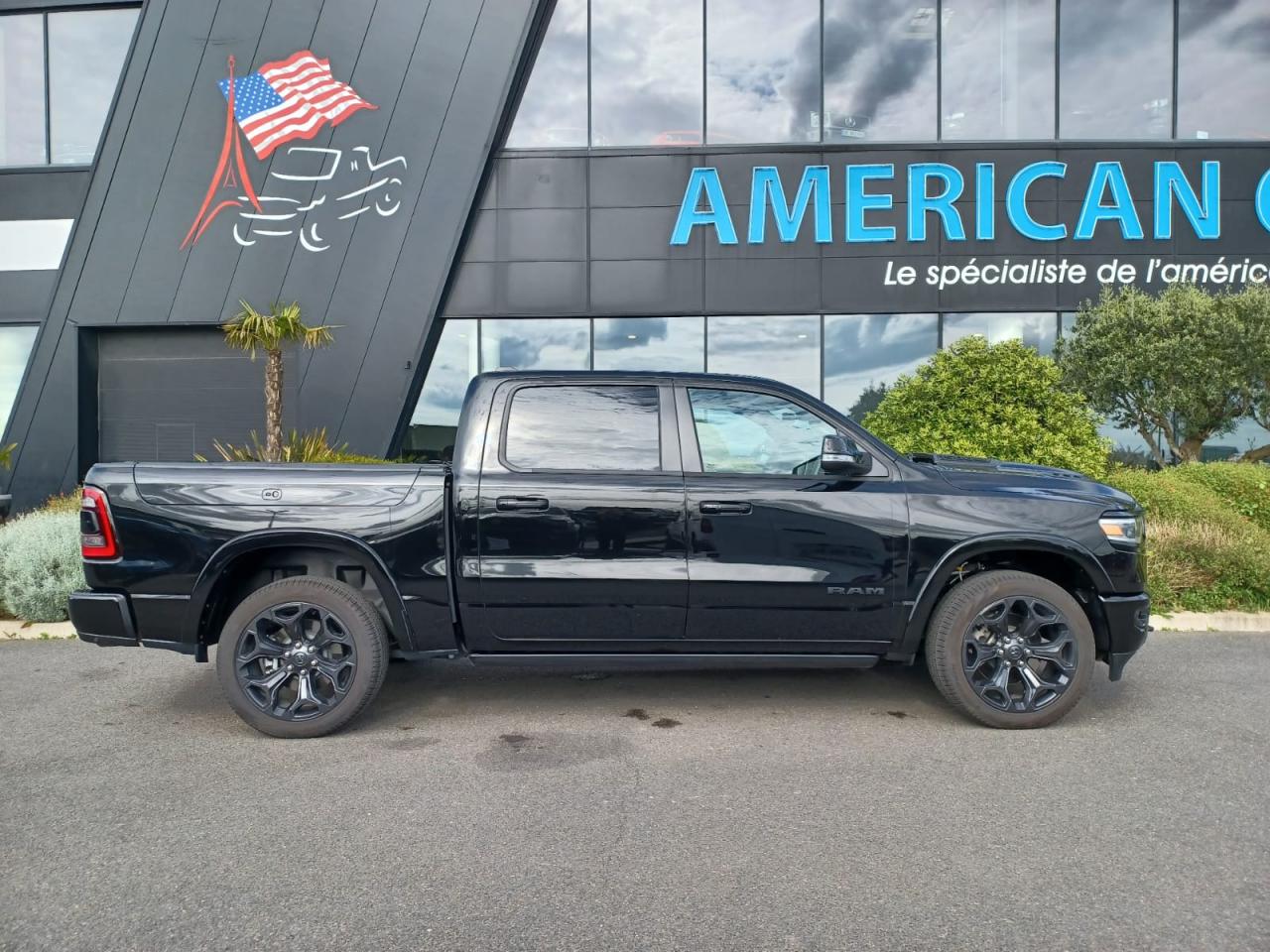 DODGE RAM 1500 CREW LIMITED NIGHT EDITION RAMBOX HAYON MULTI