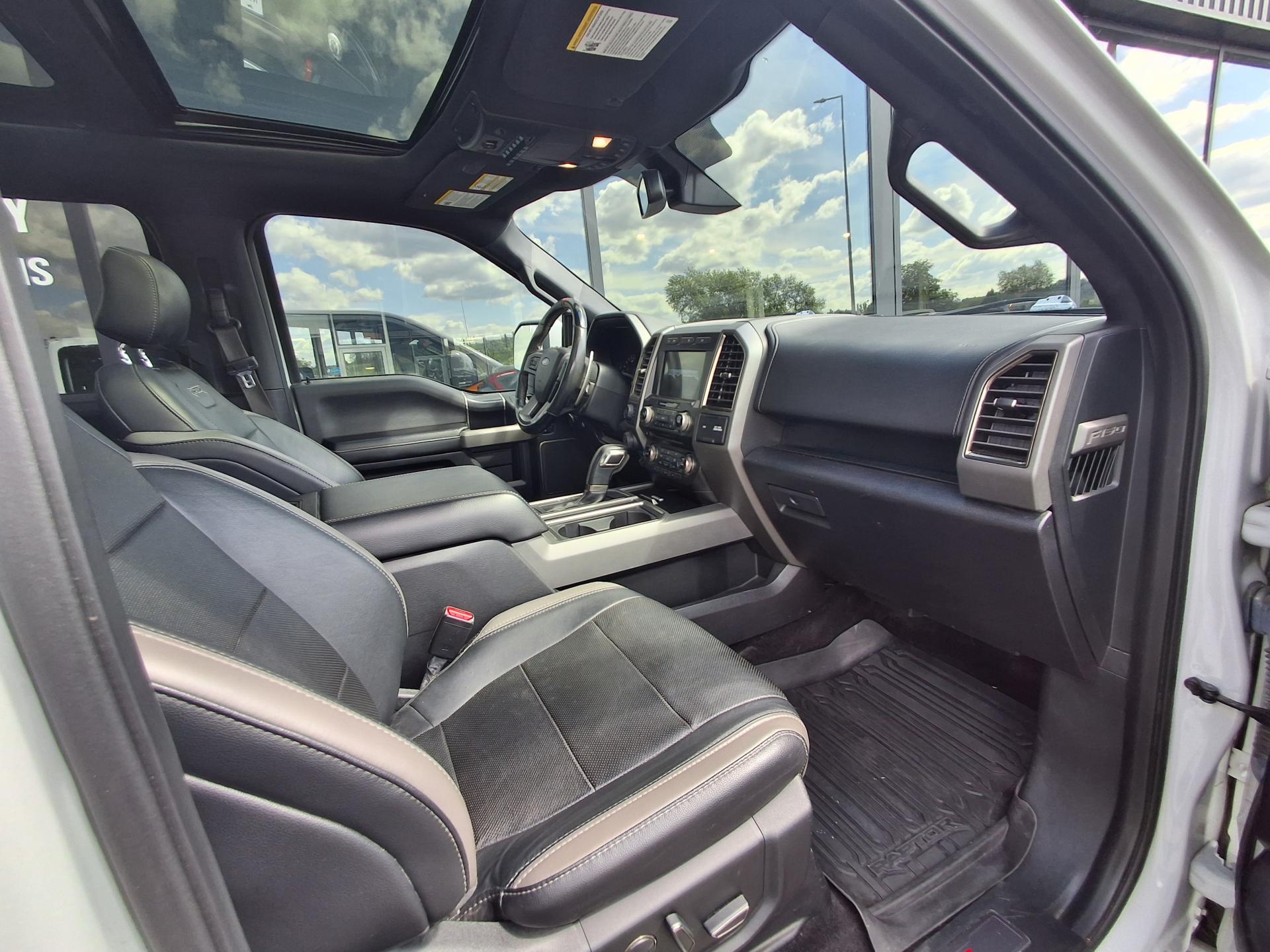 FORD F150 RAPTOR SUPERCREW 5 PLACES
