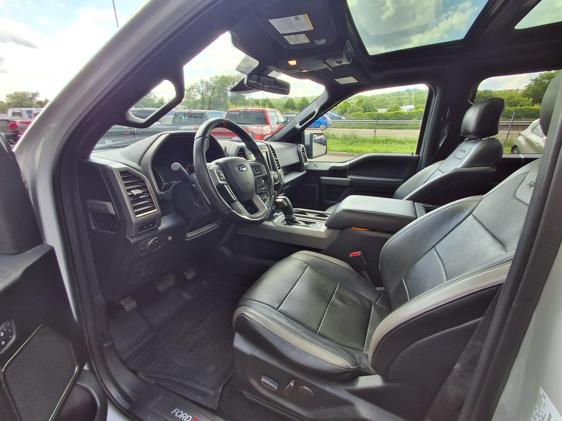 FORD F150 RAPTOR SUPERCREW 5 PLACES