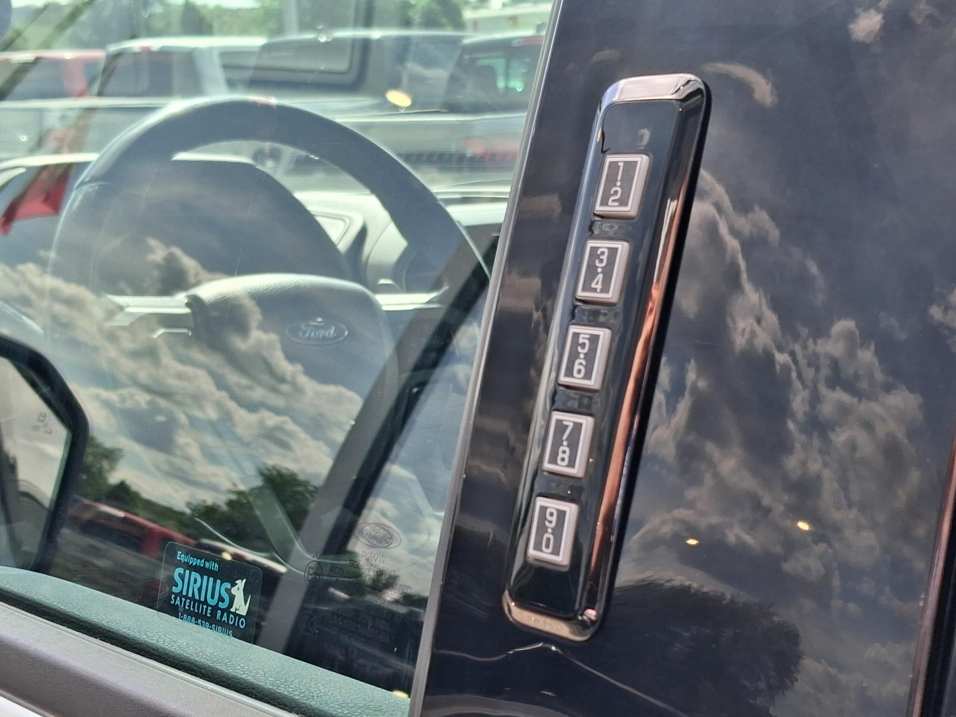 FORD F150 RAPTOR SUPERCREW 5 PLACES