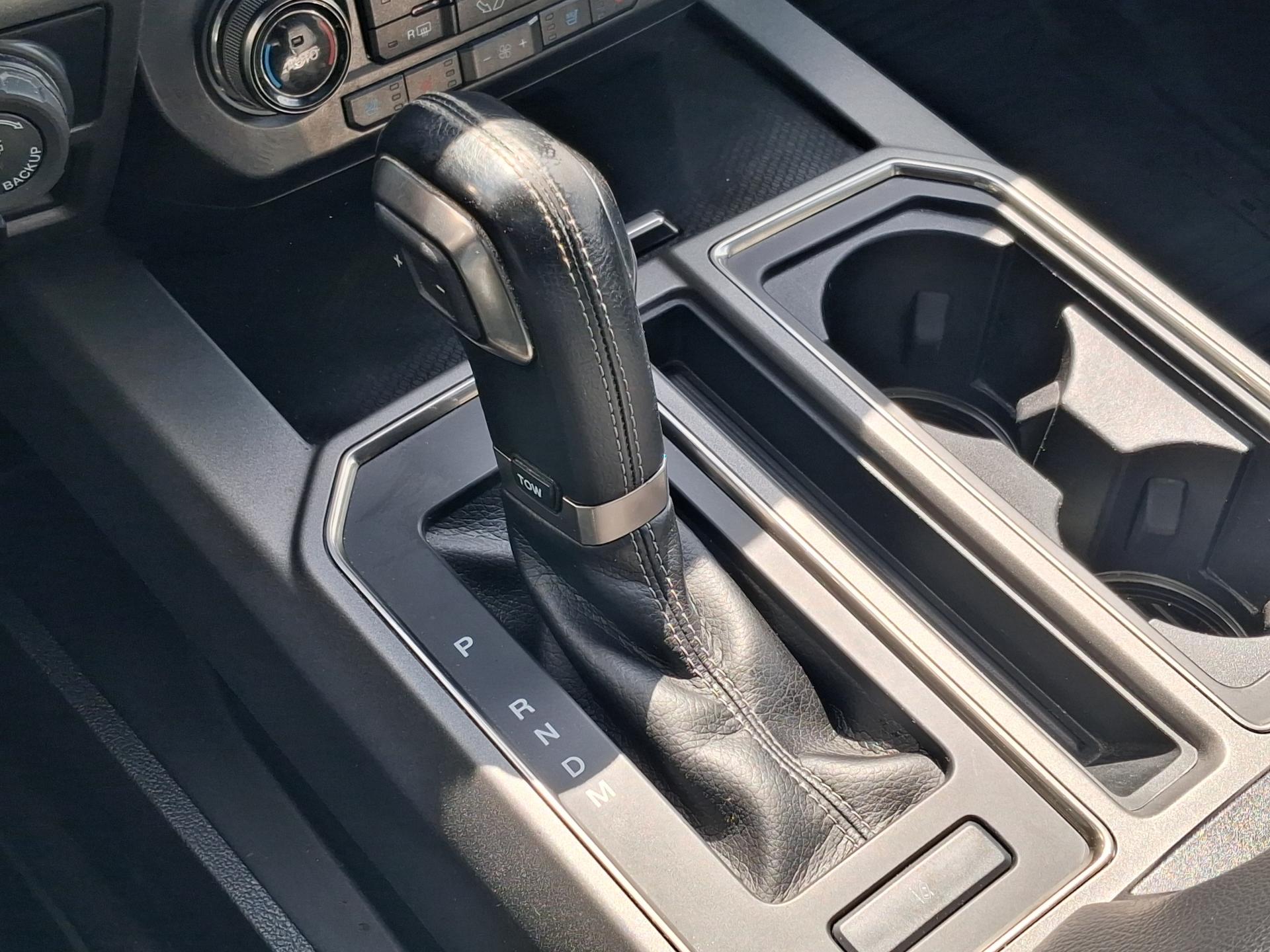 FORD F150 RAPTOR SUPERCREW 5 PLACES