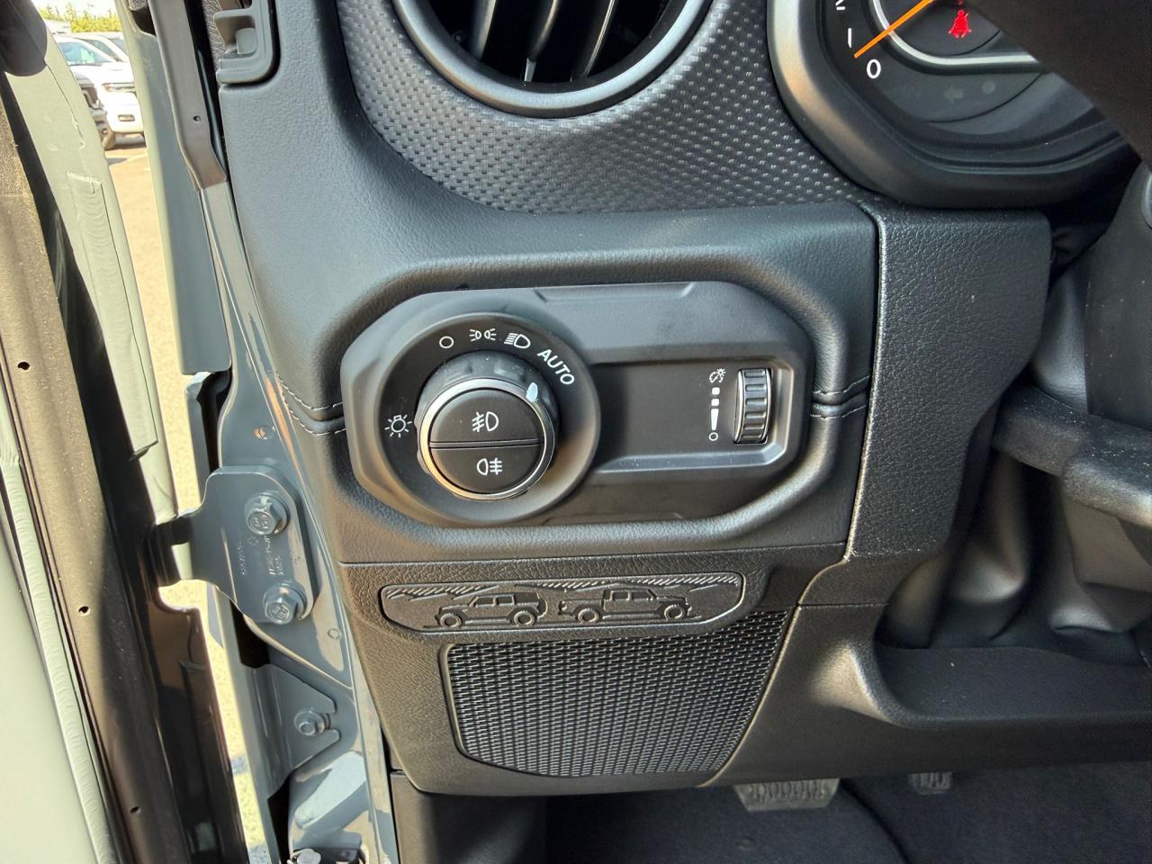 JEEP WRANGLER Rubicon X V6 3,6L WARN WINCH