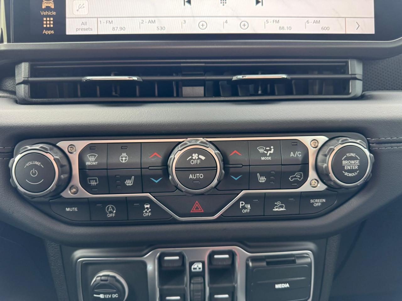 JEEP WRANGLER Rubicon X V6 3,6L WARN WINCH