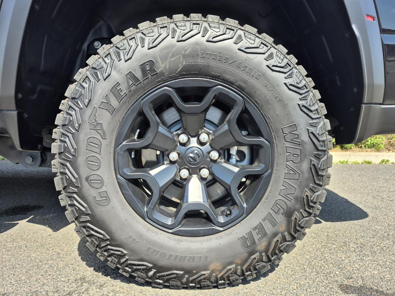 DODGE RAM 1500 CREW CAB RHO