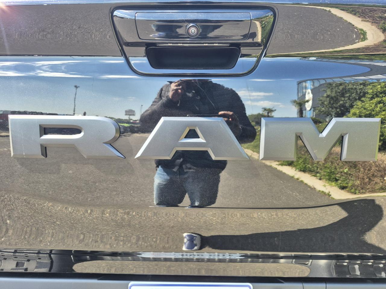 DODGE RAM 1500 CREW CAB RHO