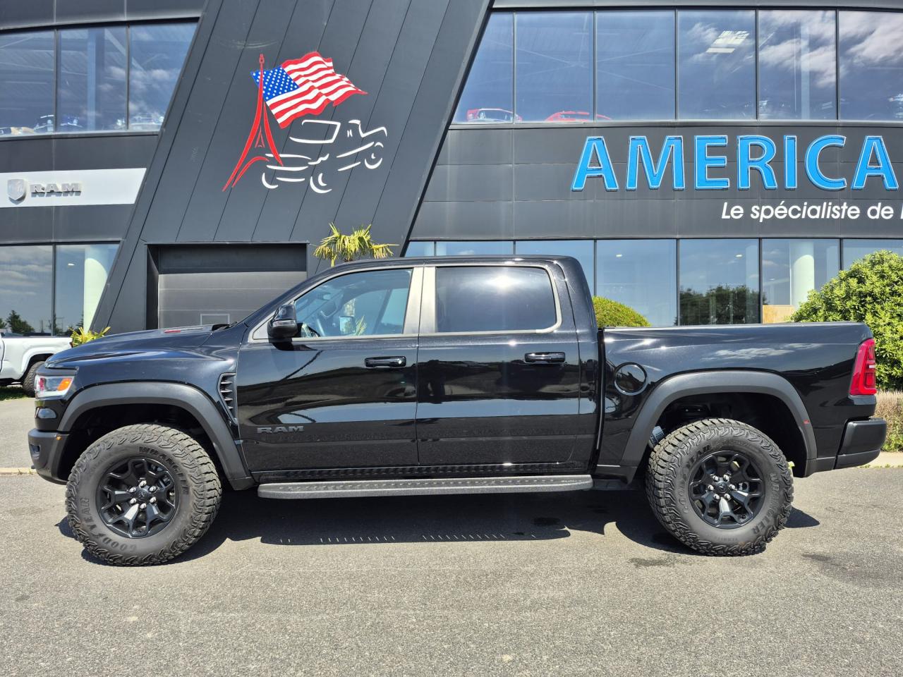 DODGE RAM 1500 CREW CAB RHO