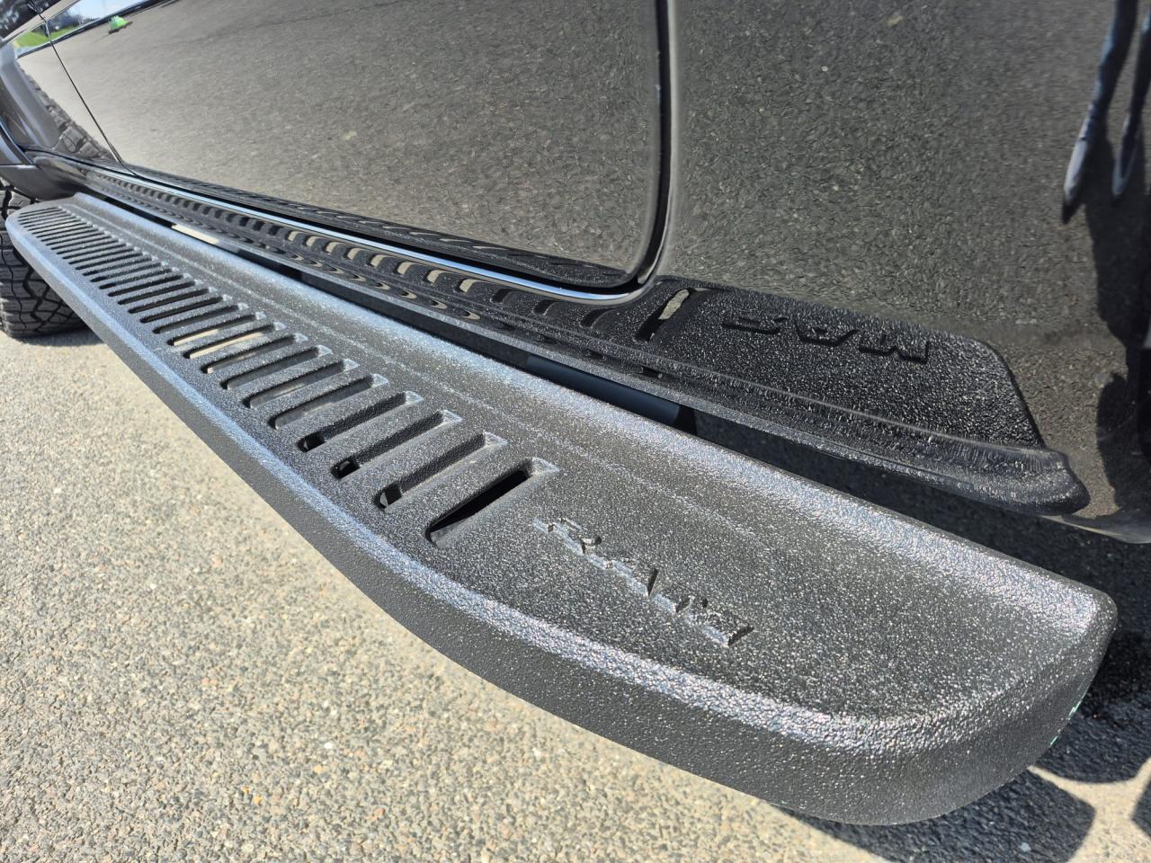 DODGE RAM 1500 CREW CAB RHO