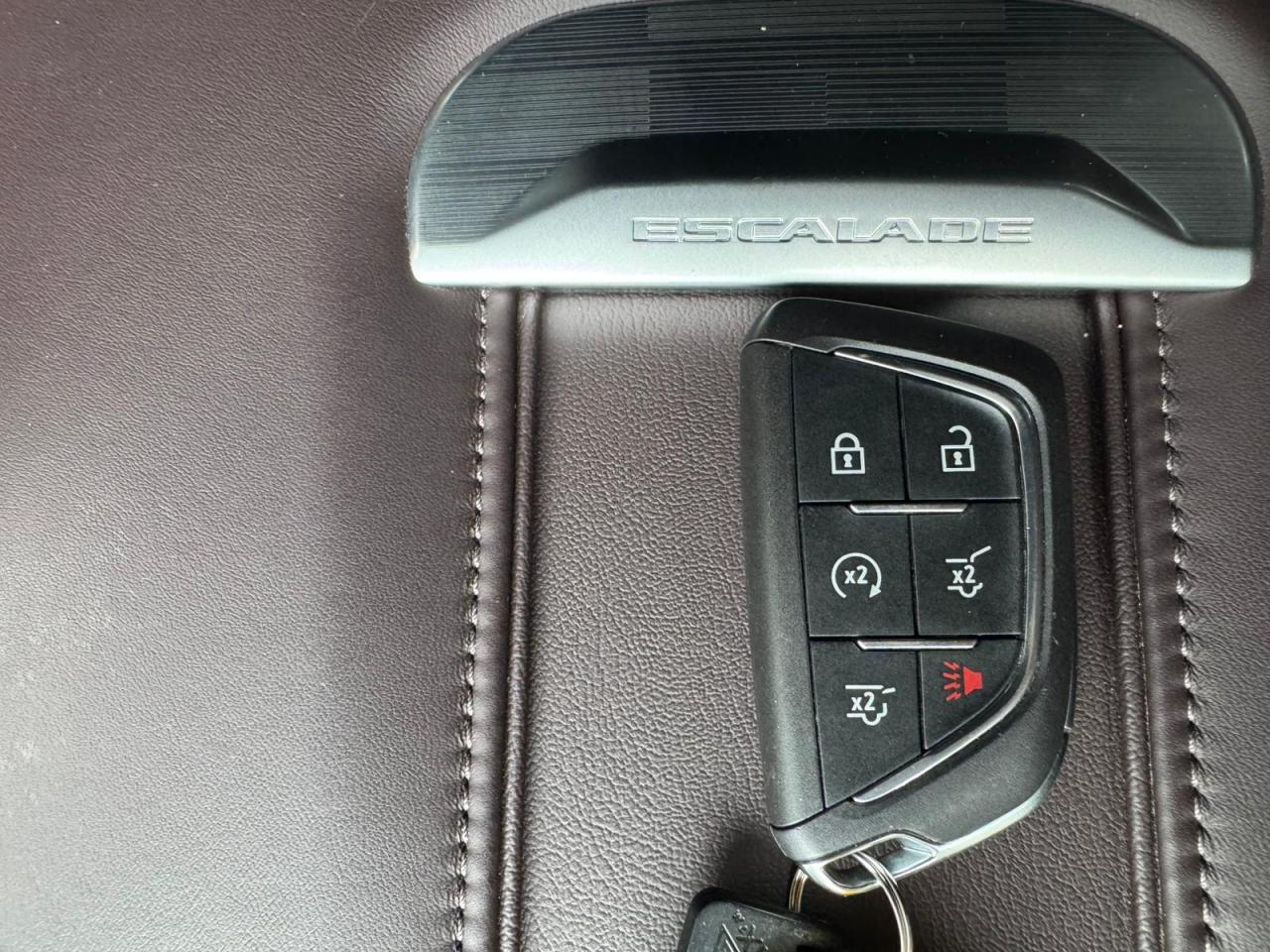 CADILLAC ESCALADE SUV Sport Platinum V8 6.2L - PAS DE MALUS