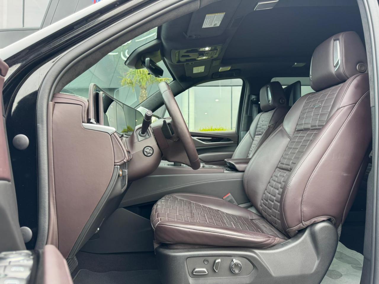CADILLAC ESCALADE SUV Sport Platinum V8 6.2L - PAS DE MALUS