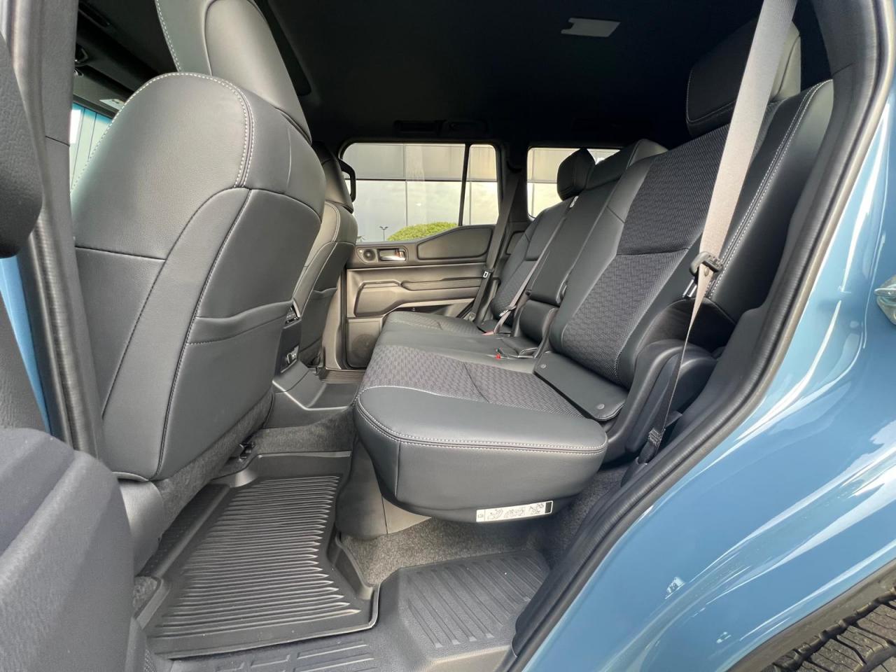 TOYOTA LAND CRUISER PREMIUM PACKAGE 4WD WAGON HYBRID