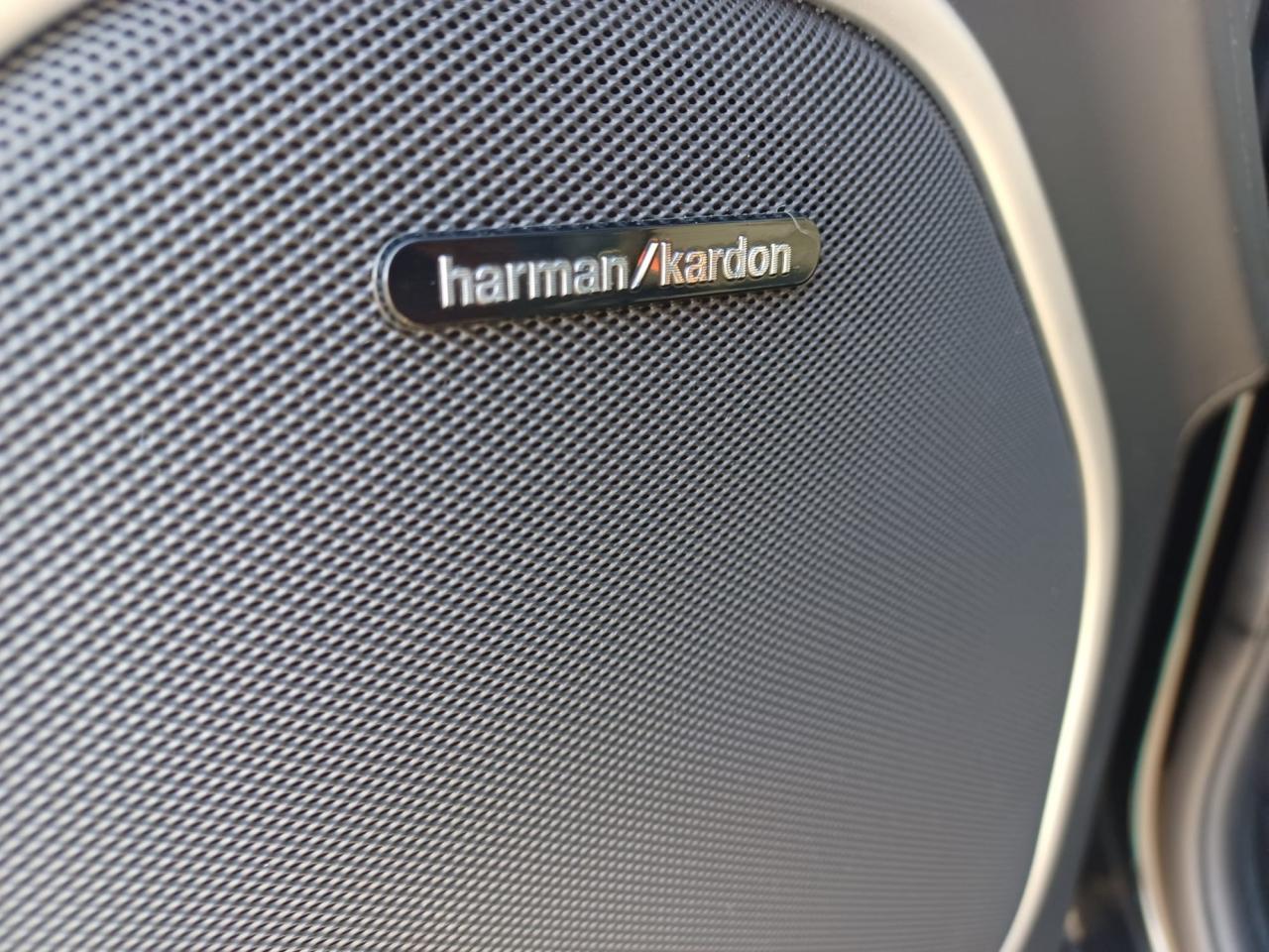 JEEP GRAND CHEROKEE TRACKHAWK v8 6.2L