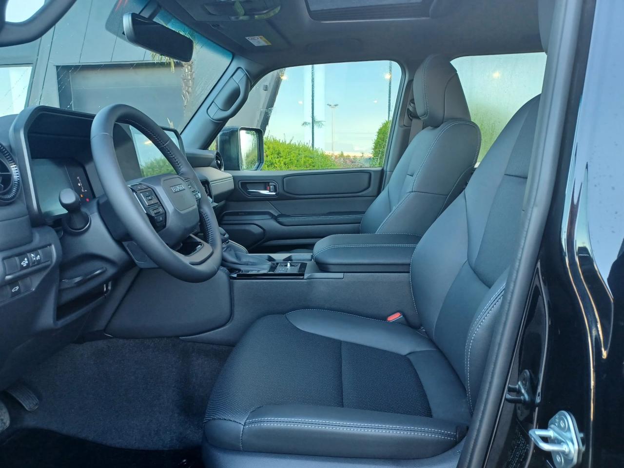 TOYOTA LAND CRUISER PRADO ALL ROUNDER 2.8L